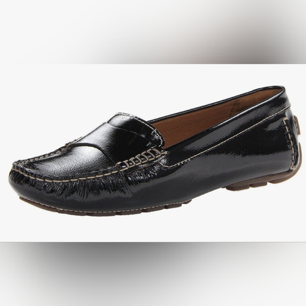 Clarks Artisan Women's Dunbar Granby Slip-on Loafers Size 10 M